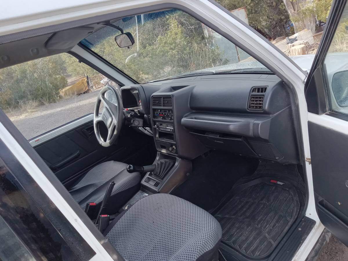 Suzuki-sidekick-1994-2