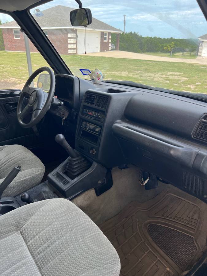 Suzuki-sidekick-1994-black-2
