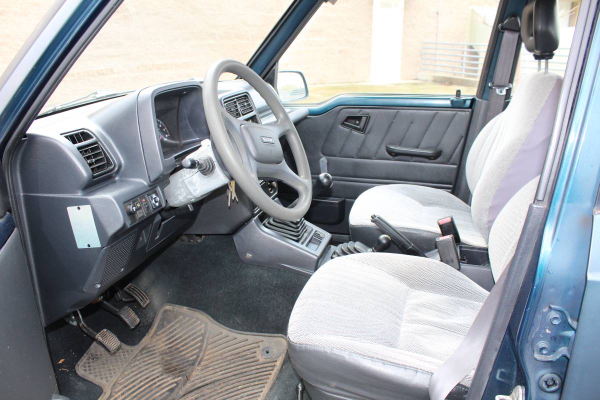 Suzuki-sidekick-1995-green-3