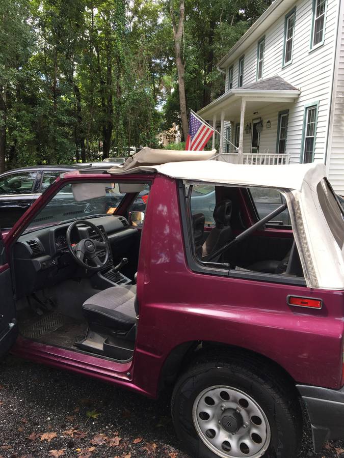 Suzuki-sidekick-1995