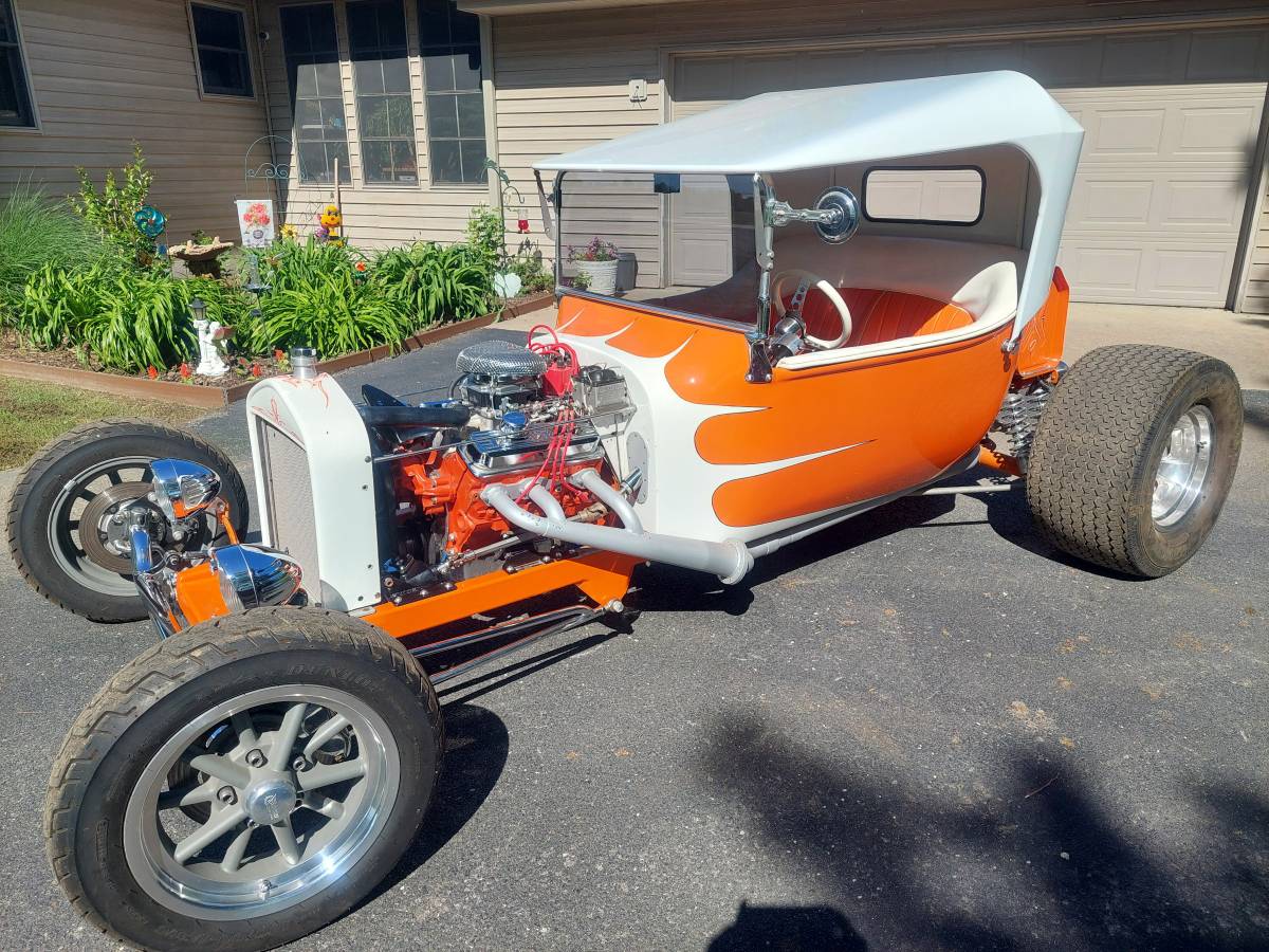 T-bucket-1923-orange-6