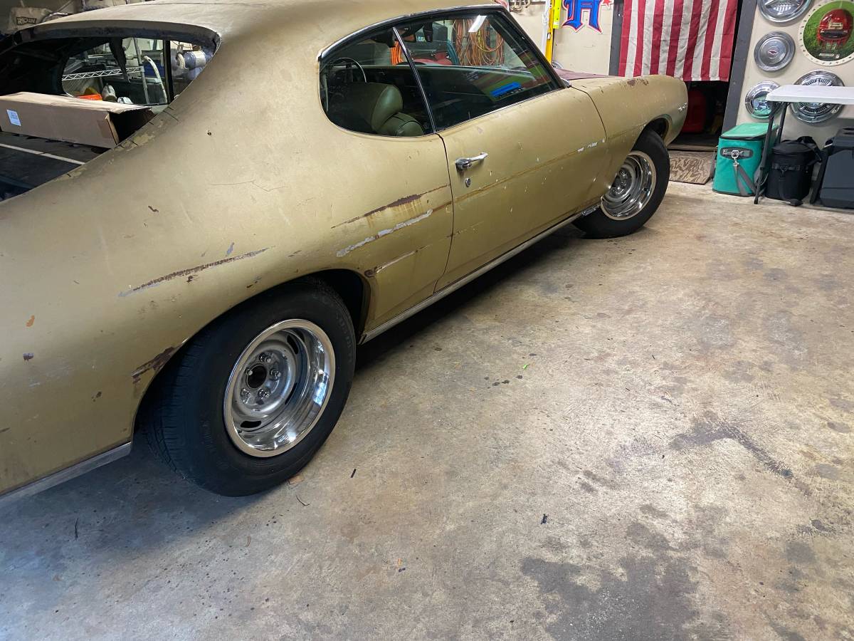 Tempest-custom-s-1969-1