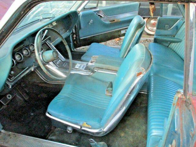 Thunderbird-1965-brown-11