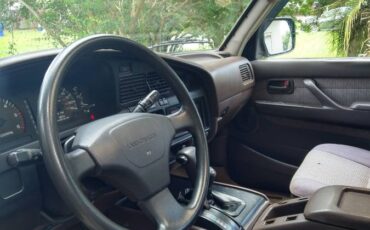 Title-by-the-cruiser-fj80-1992-15