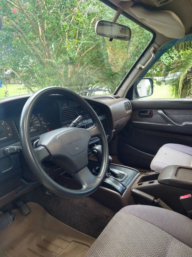 Title-by-the-cruiser-fj80-1992-15
