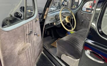 Touring-sedan-1938-black-6
