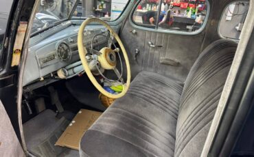 Touring-sedan-1938-black-7
