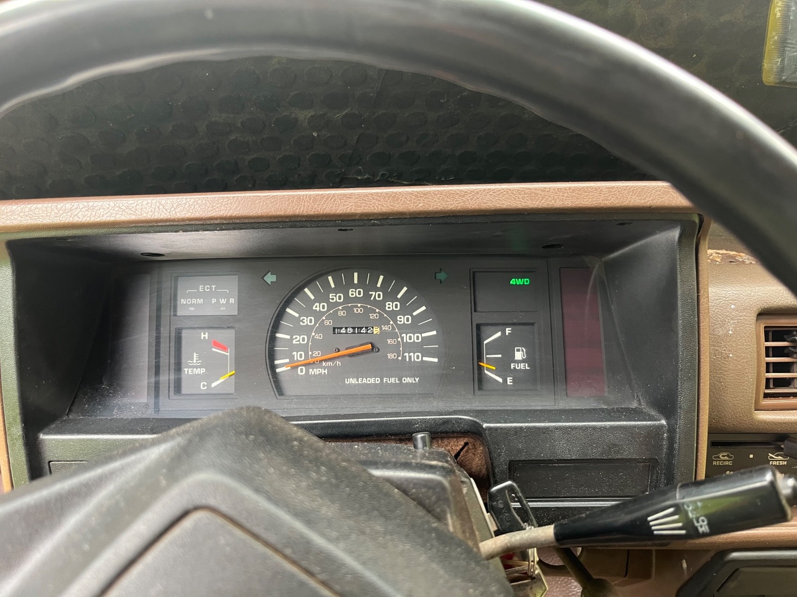 Toyota-12-Ton-Pickup-1985-Extended-Cab-Pickup-6
