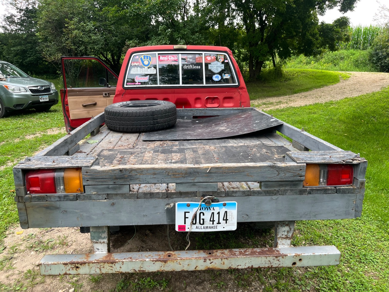 Toyota-12-Ton-Pickup-1985-Extended-Cab-Pickup-9