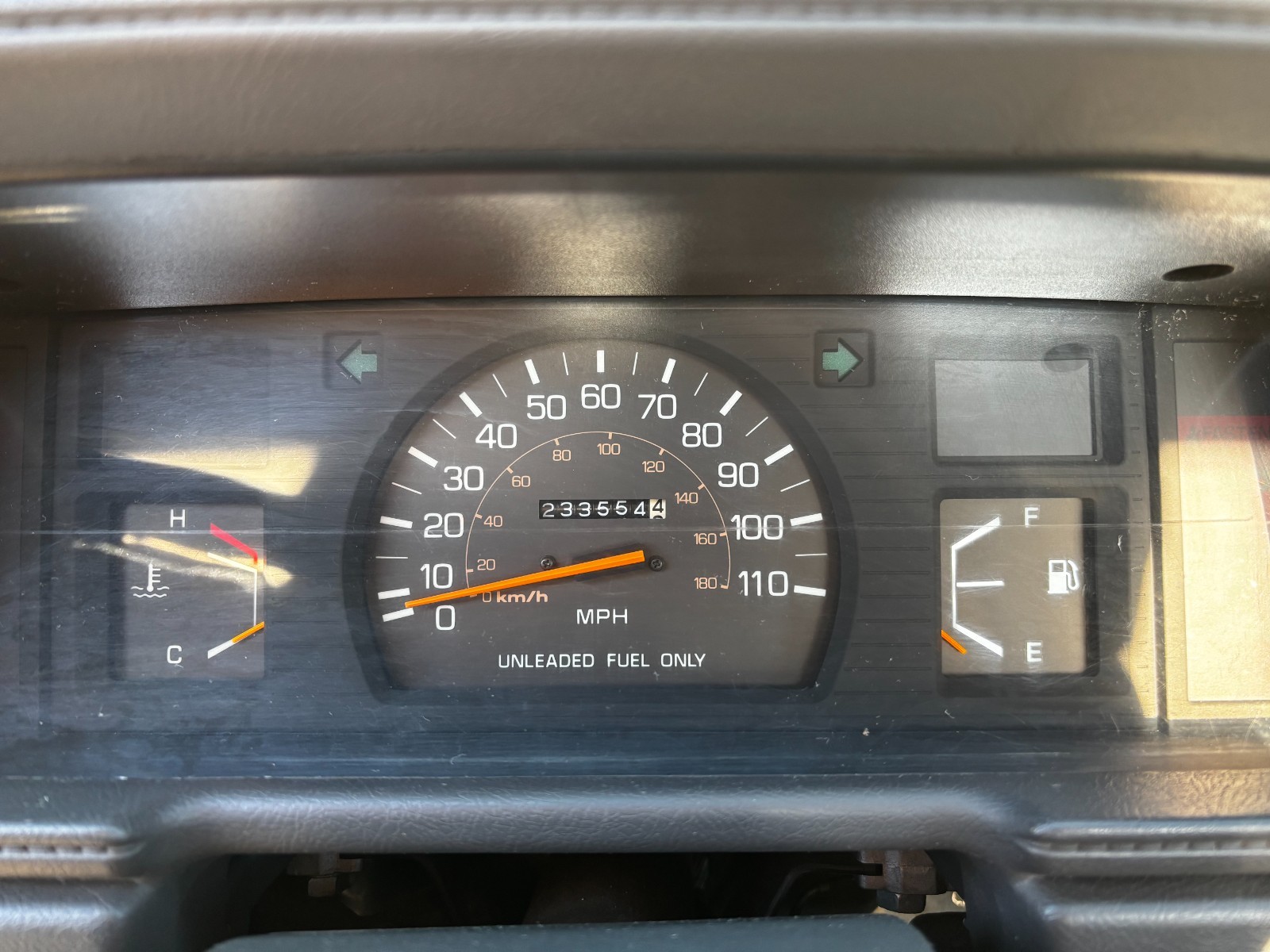 Toyota-12-Ton-Pickup-1988-Standard-Cab-Pickup-11