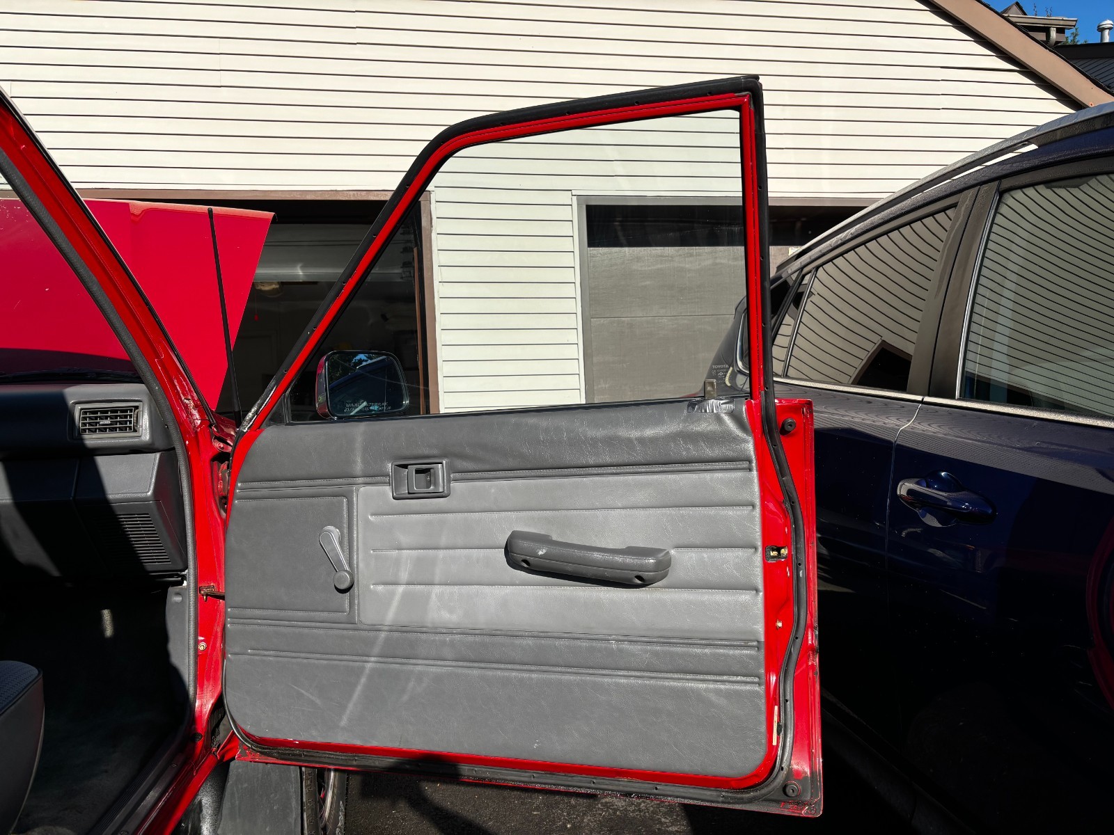 Toyota-12-Ton-Pickup-1988-Standard-Cab-Pickup-12