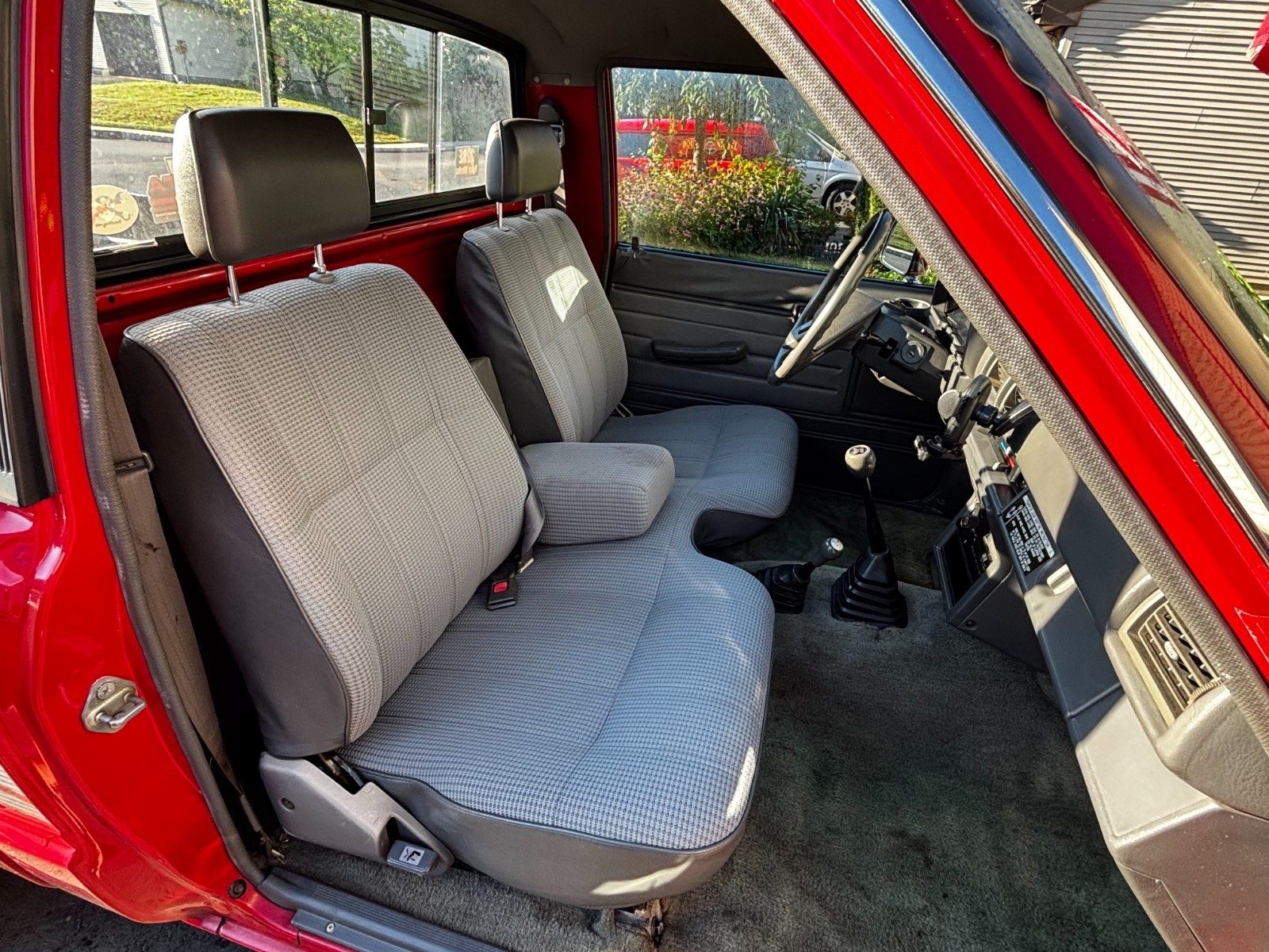 Toyota-12-Ton-Pickup-1988-Standard-Cab-Pickup-14