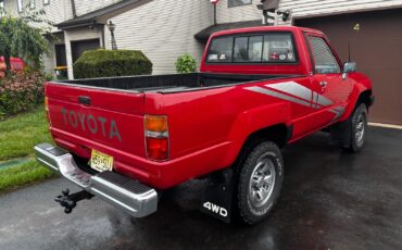 Toyota-12-Ton-Pickup-1988-Standard-Cab-Pickup-4