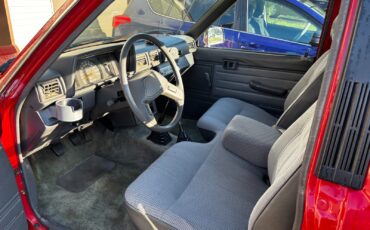 Toyota-12-Ton-Pickup-1988-Standard-Cab-Pickup-9