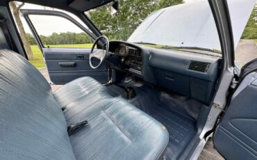 Toyota-12-Ton-Pickup-1990-Standard-Cab-Pickup-17