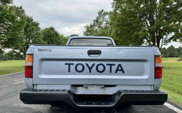 Toyota-12-Ton-Pickup-1990-Standard-Cab-Pickup-7