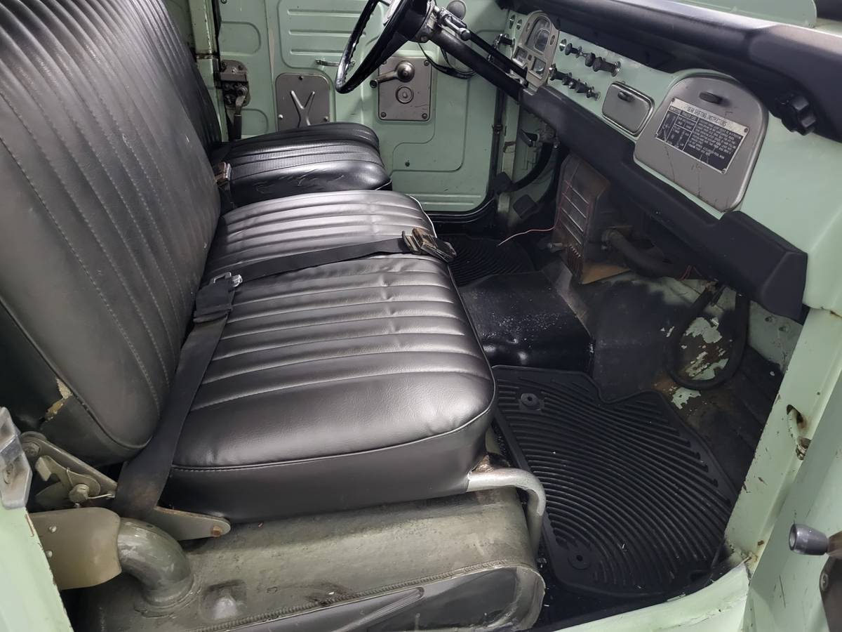Toyota-1971-green-11