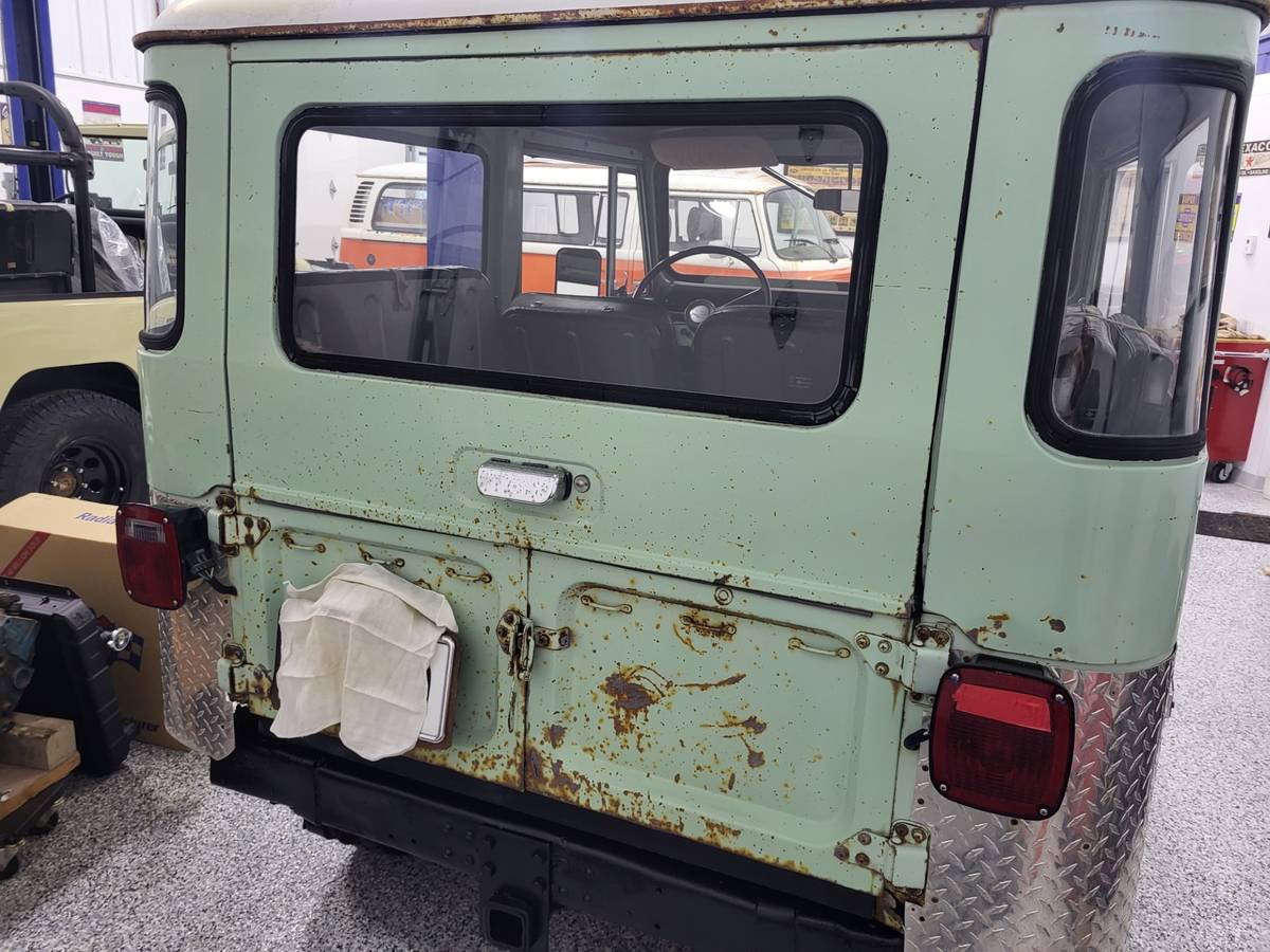 Toyota-1971-green-7