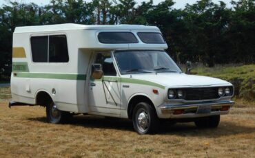 Toyota-1975-white