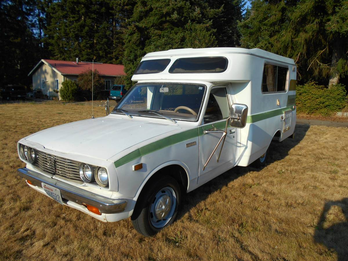 Toyota-1975-white-6