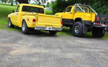 Toyota-1979-yellow-2