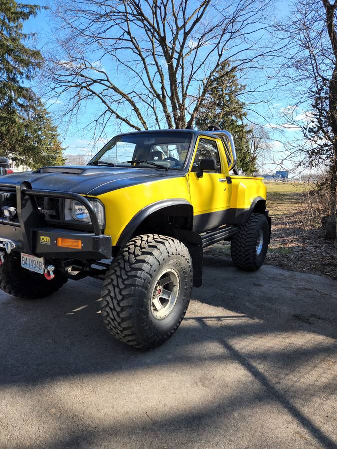 Toyota-1979-yellow-5