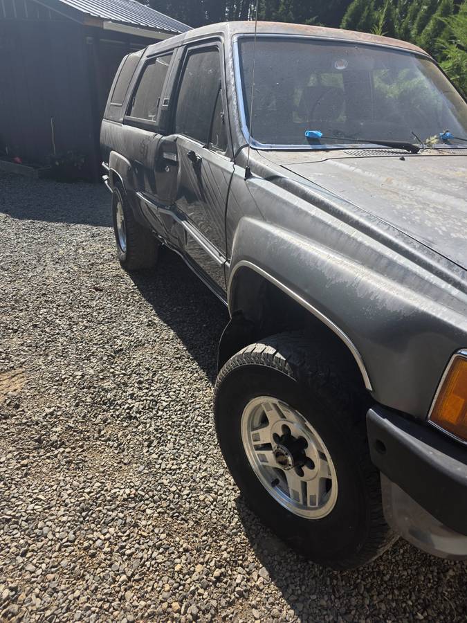Toyota-1987-silver-8