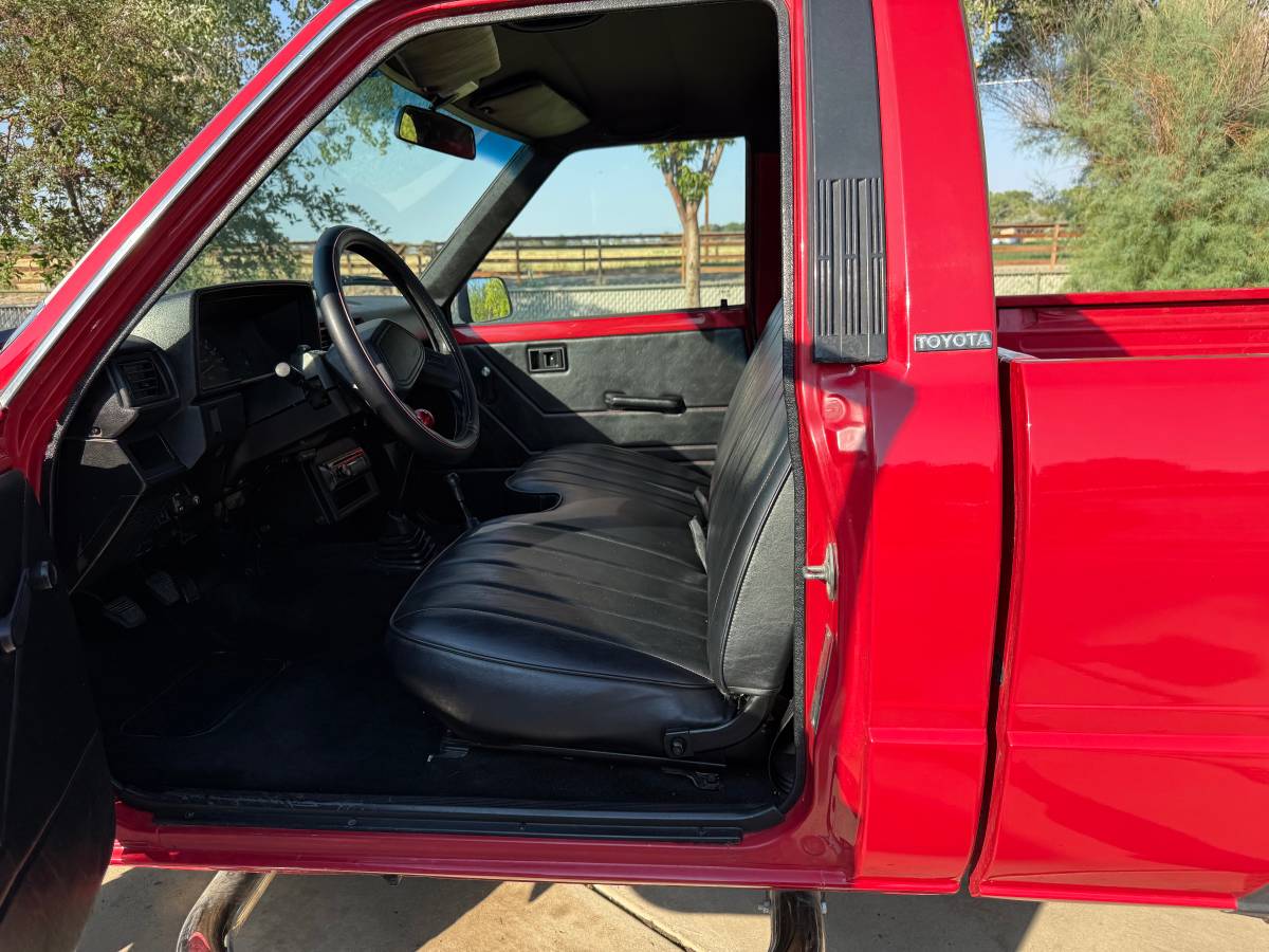 Toyota-1988-red-12