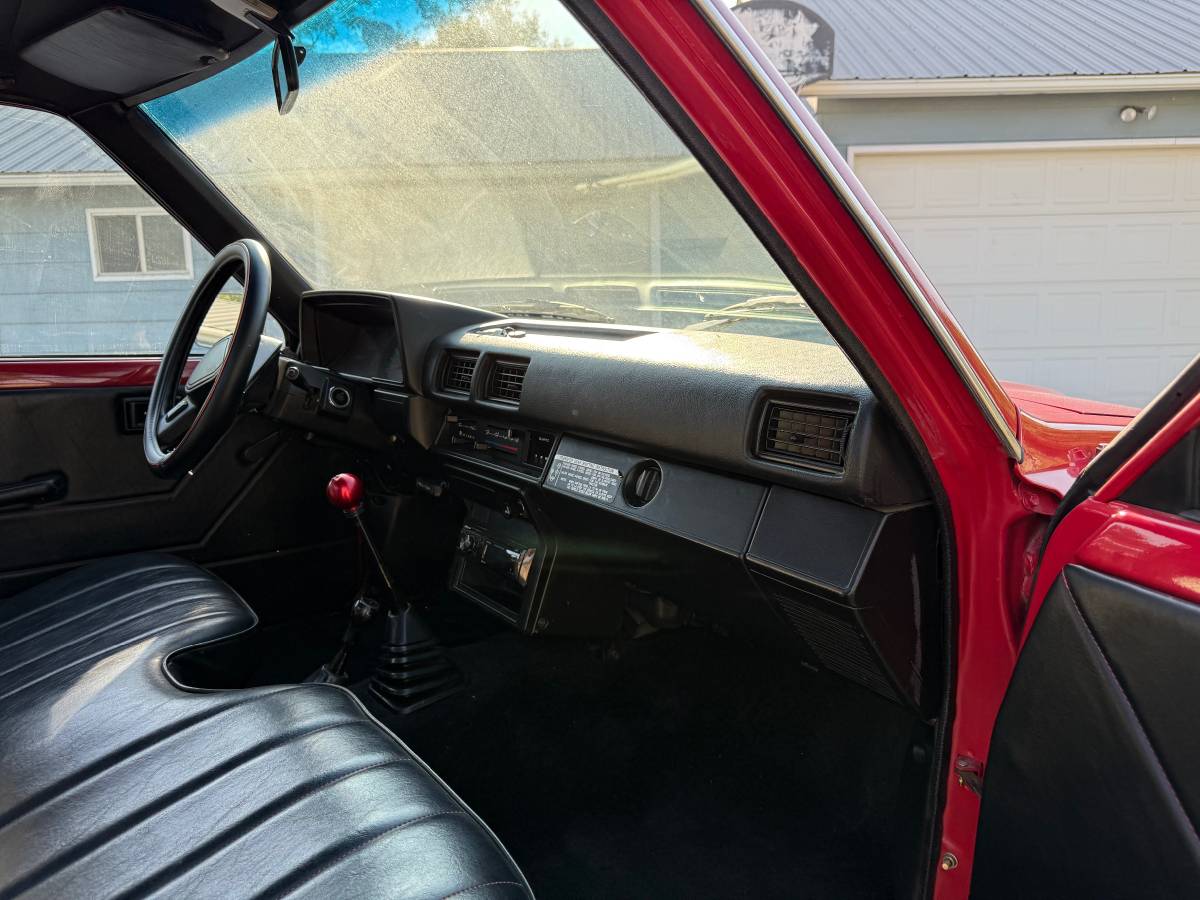 Toyota-1988-red-14