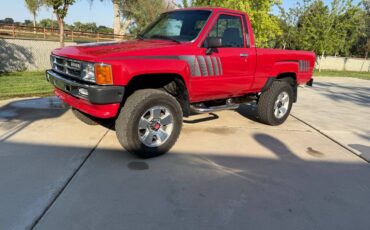 Toyota-1988-red-2