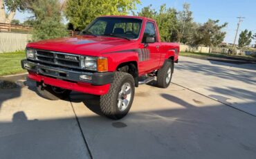 Toyota-1988-red-3