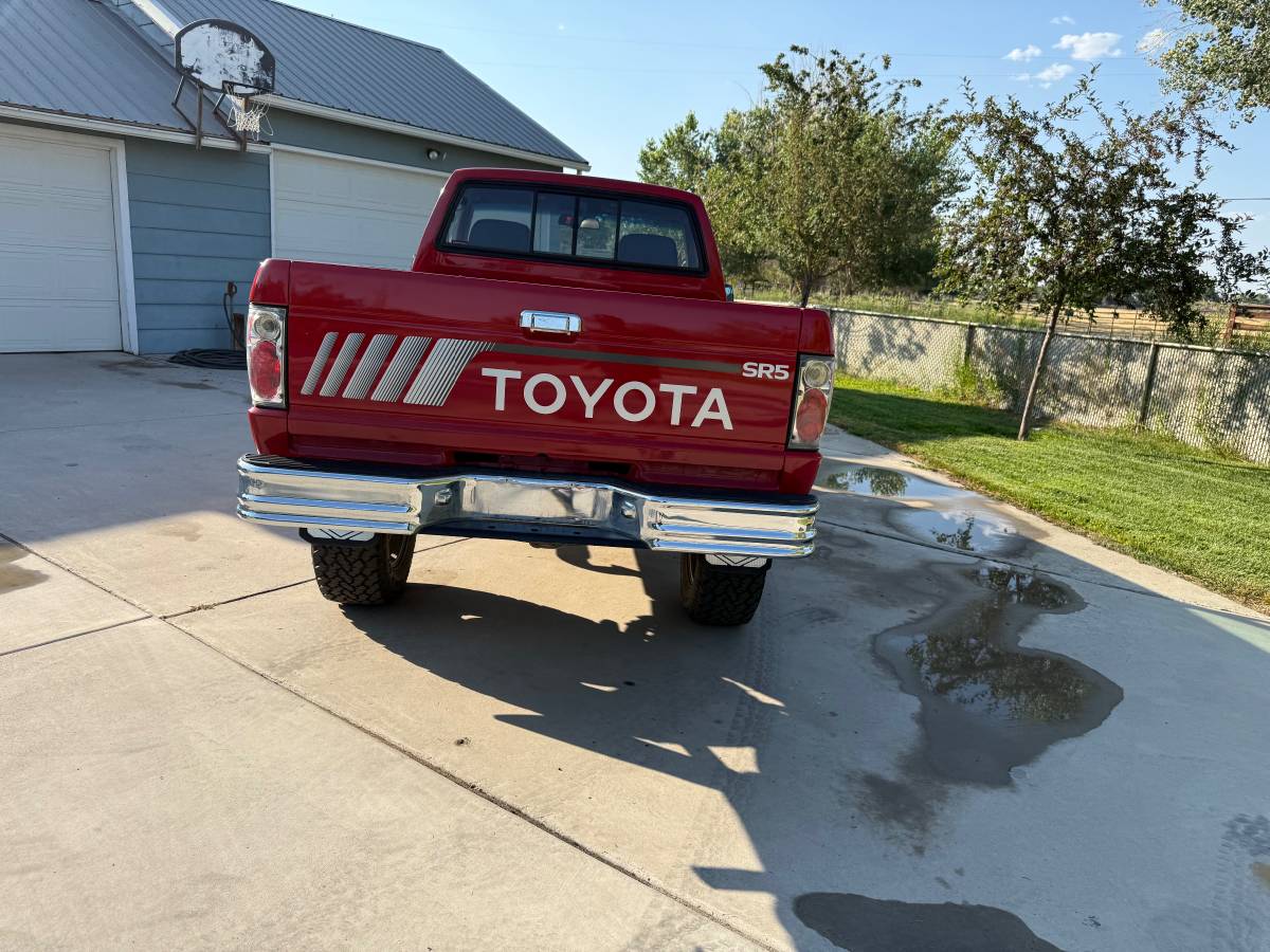 Toyota-1988-red-8