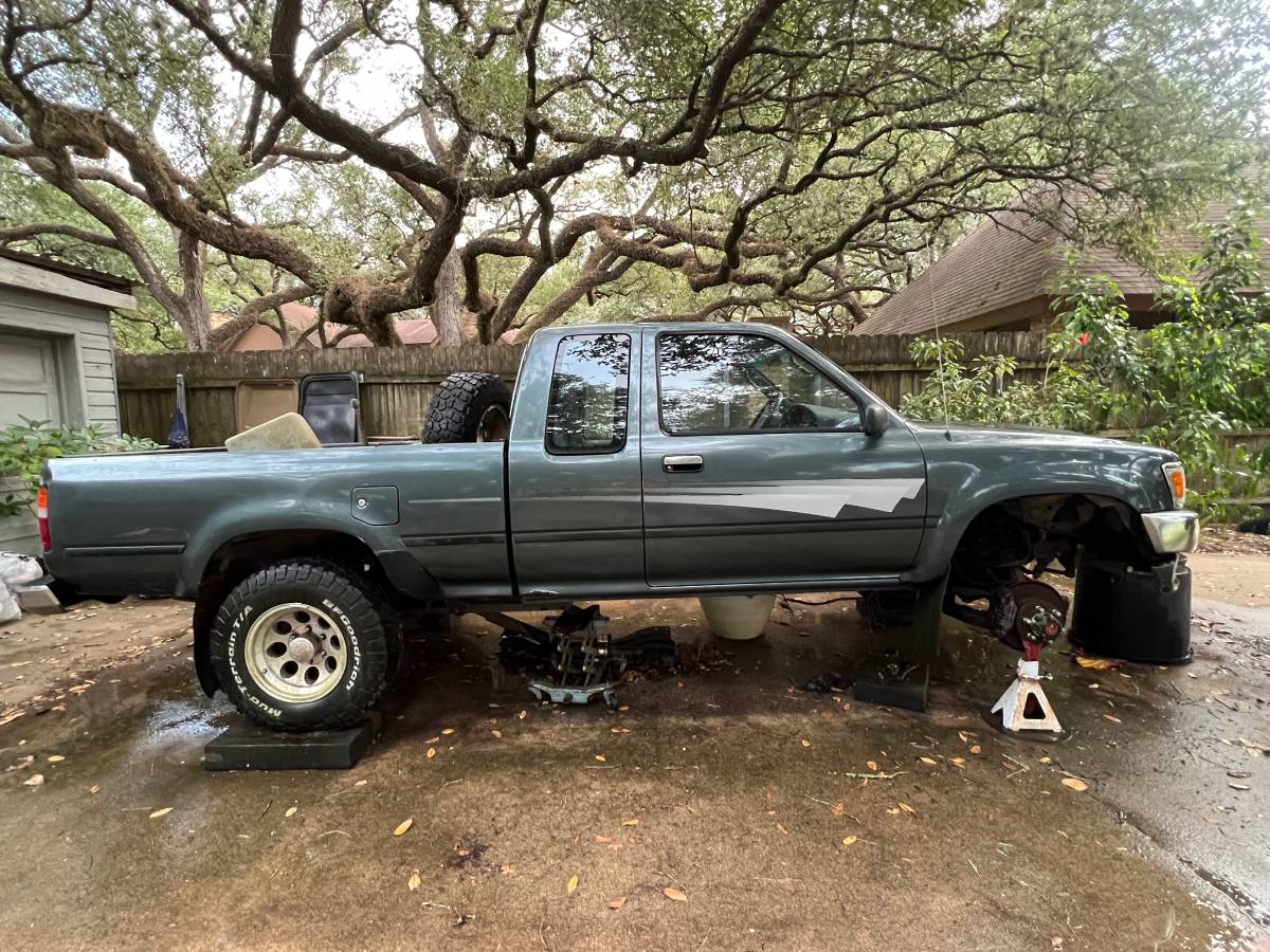 Toyota-1993-green-4