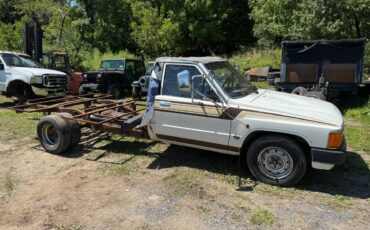 Toyota-22r-1987-custom-13