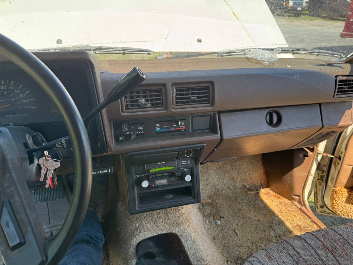 Toyota-22r-1987-custom-22