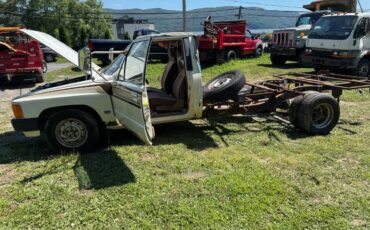 Toyota-22r-1987-custom-23