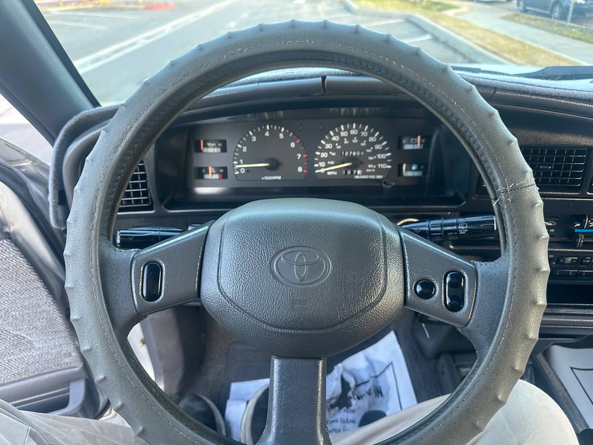 Toyota-4-runner-1992-14