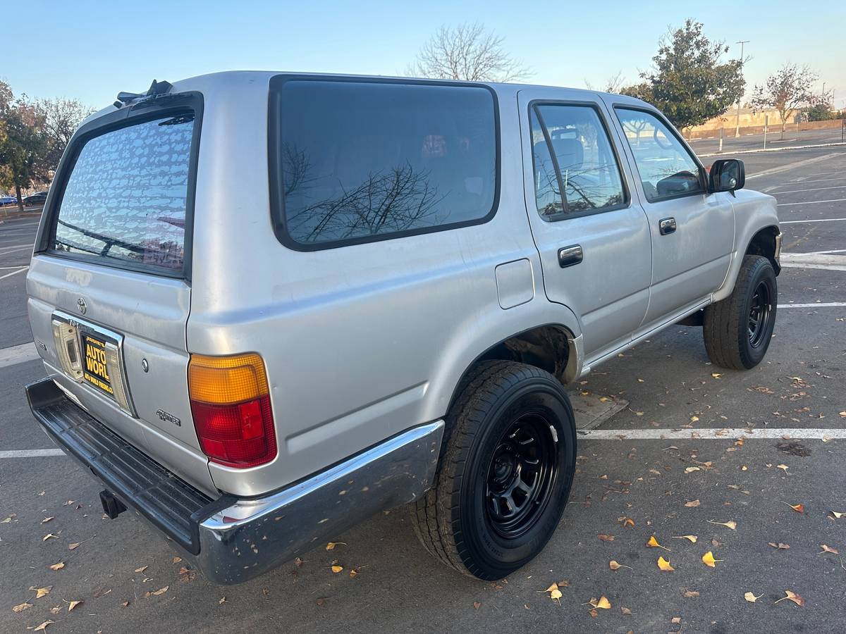 Toyota-4-runner-1992-7