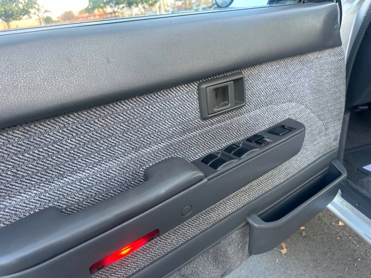 Toyota-4-runner-1992-9