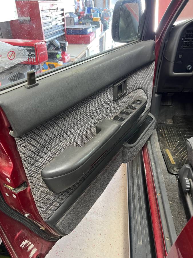 Toyota-4-runner-1994-5