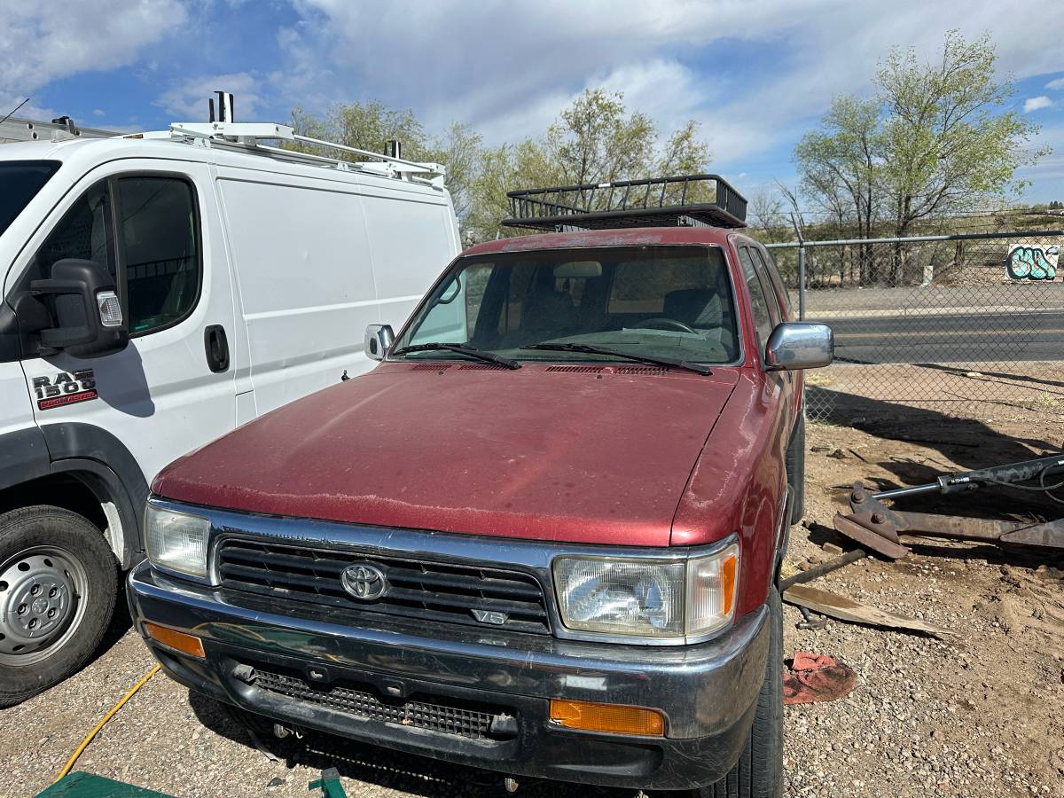 Toyota-4-runner-1994-red-11