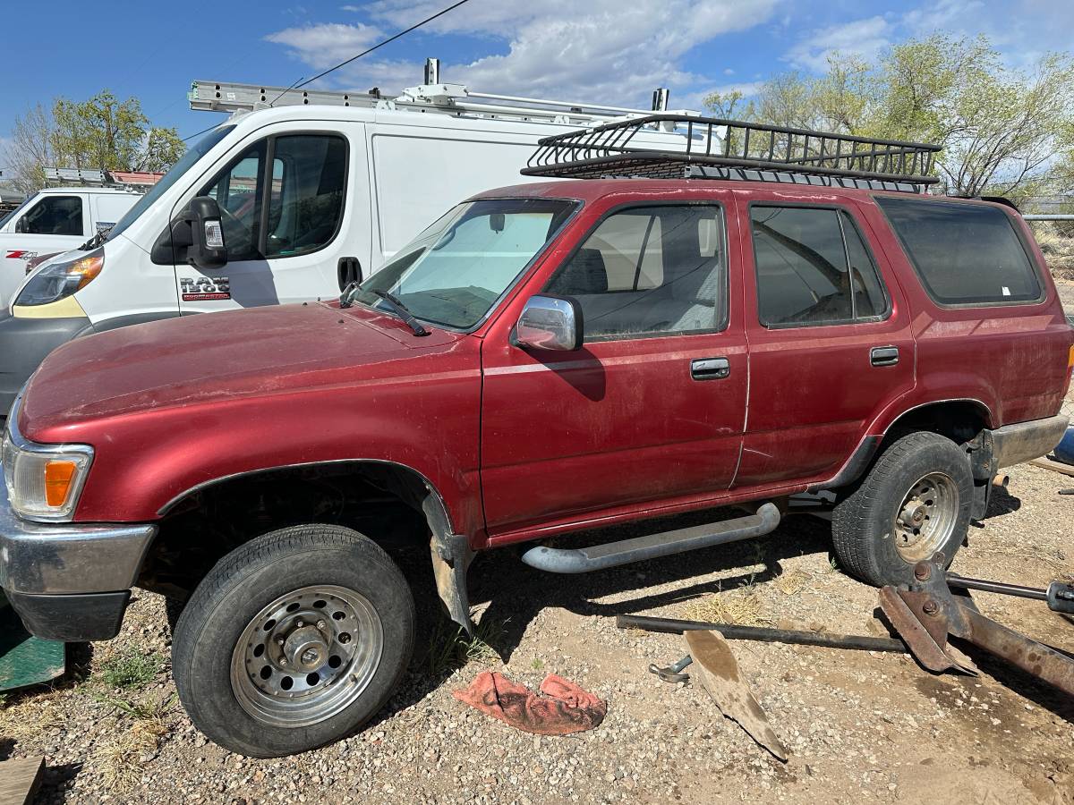 Toyota-4-runner-1994-red-12
