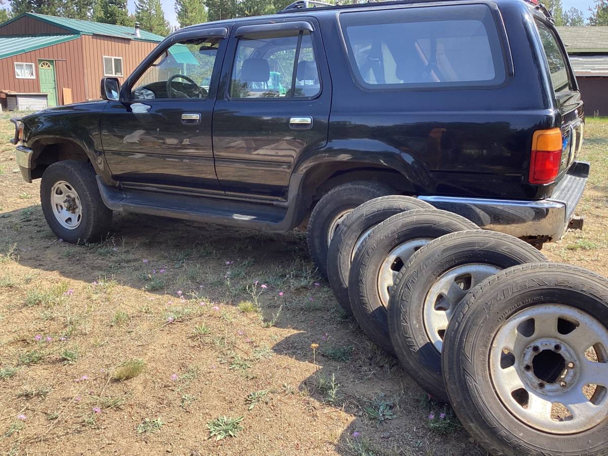 Toyota-4-runner-1995-3