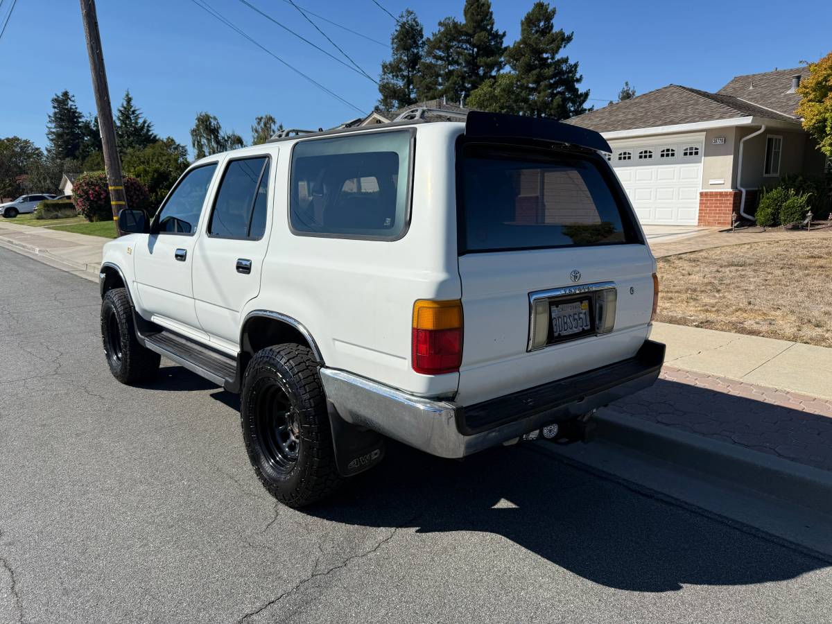 Toyota-4-runner-4wd-1993-1