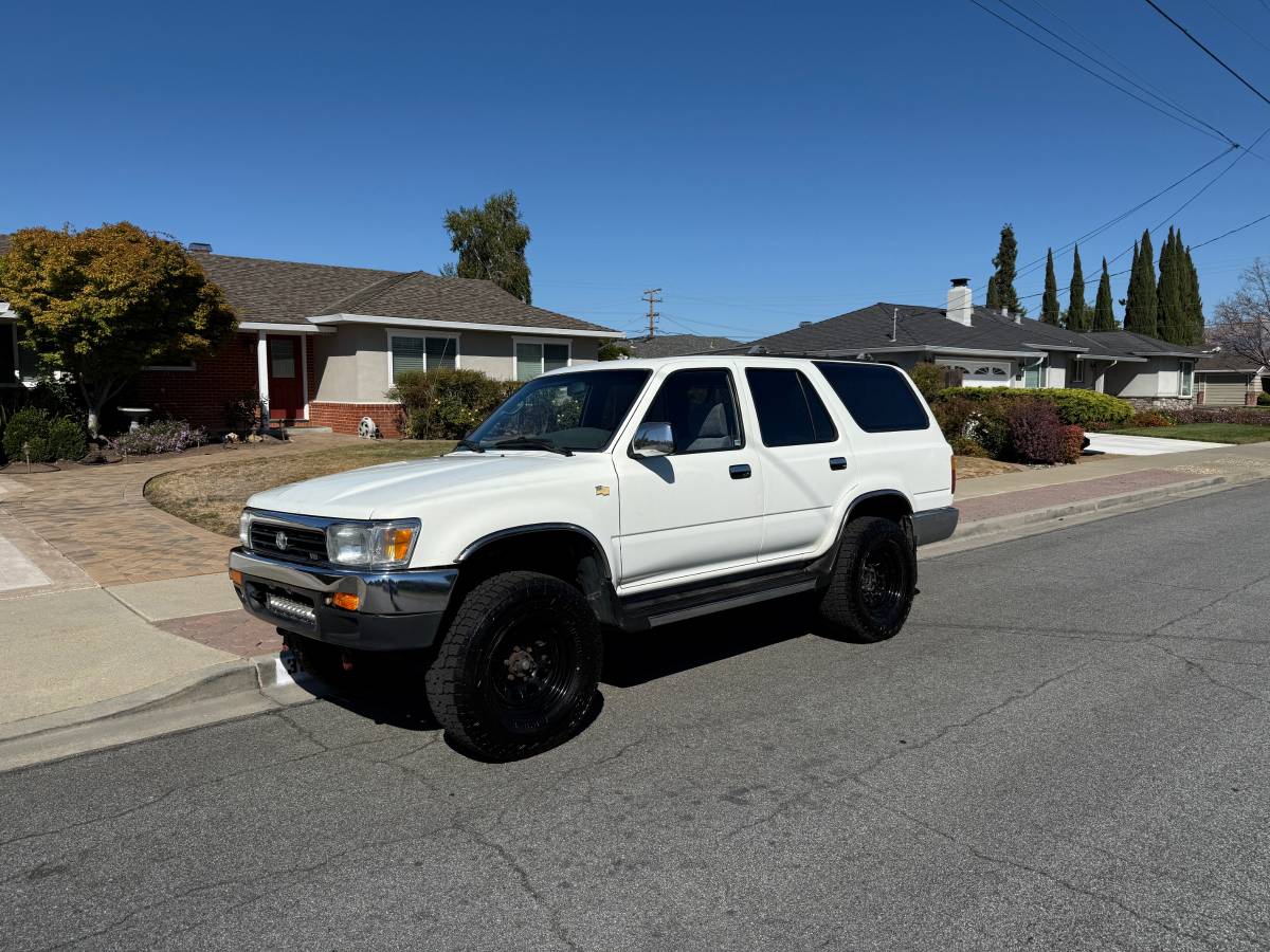 Toyota-4-runner-4wd-1993-12