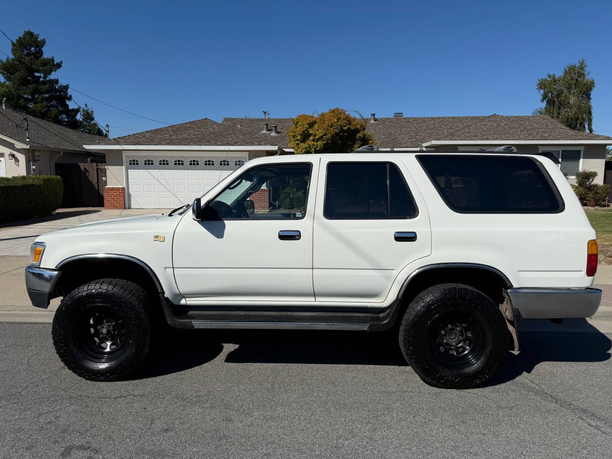 Toyota-4-runner-4wd-1993