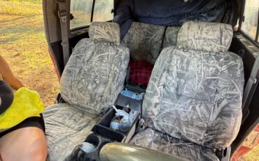 Toyota-4-runner-deluxe-1987-red-6