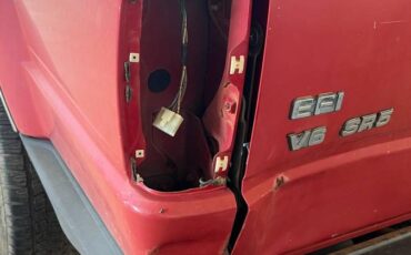 Toyota-4-runner-sr5-1988-red-8