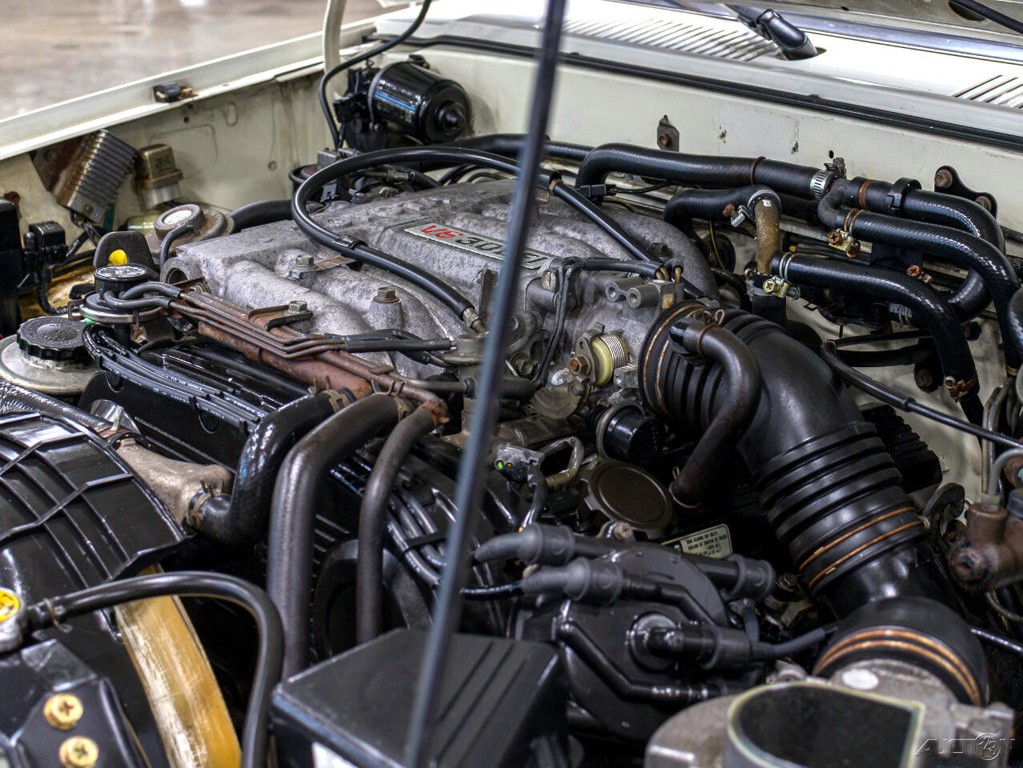 Toyota-4Runner-1988-SUV-14