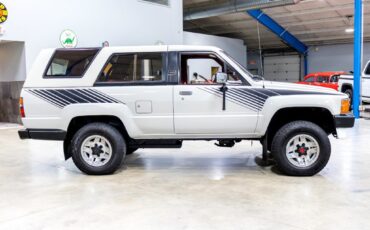Toyota-4Runner-1988-SUV-7